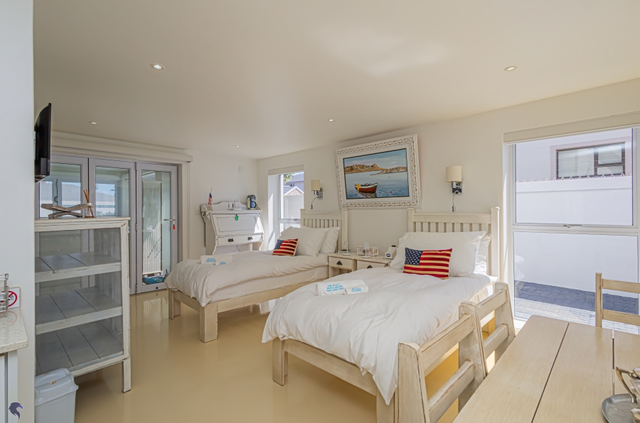 4 Bedroom Property for Sale in Myburgh Park Western Cape